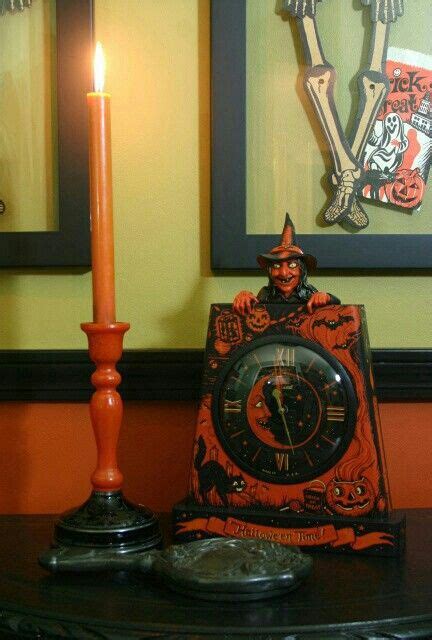 The Symbolism of the Velvet Witch Clock: Unraveling its Hidden Meanings